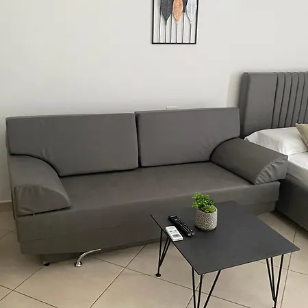 Niko Shengjin * Lezhë