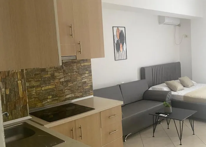 Niko Shengjin Apartamento